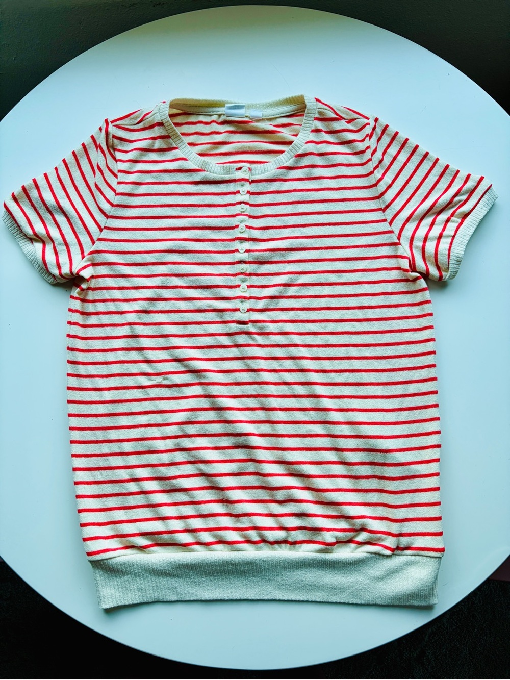 Retro Style Striped Red and Cream Short-Sleeve Henley Knit Tee! EUC!
